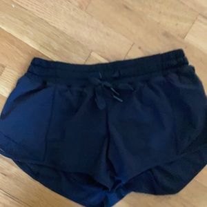 Size 6 Lululemon shorts